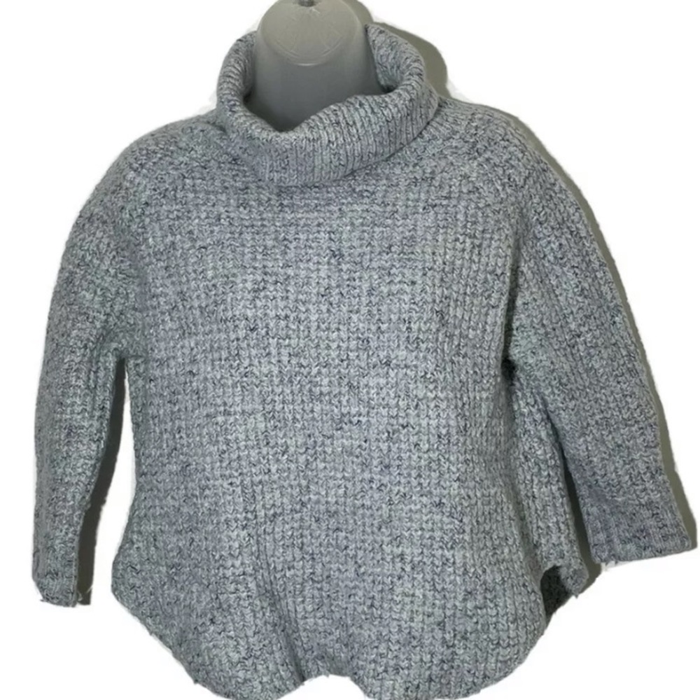 Free People chunky knit turtleneck sweater